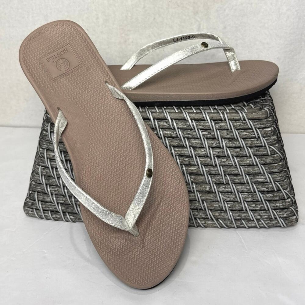 High Tide Sandals Womens Size 9 Silver/Beige Flip Flops Thong Beach Casual